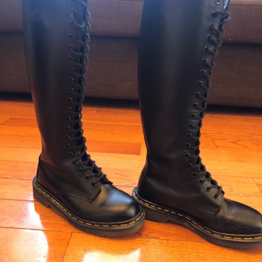 Dr.Martens long boots